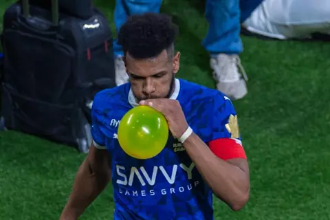 تقارير: الهلال السعودي يحتفظ بالبليهي حتى 2027